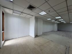 Parklane Shopping Mall (D7), Retail #579573241